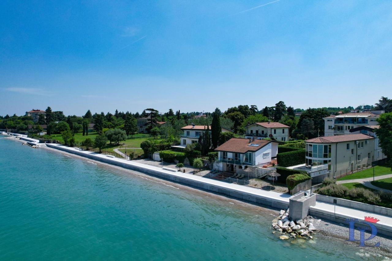 Desenzanoloft Official Partner Marriott Homes & Villas - Villa Meraviglia デセンツァーノ・デル・ガルダ エクステリア 写真
