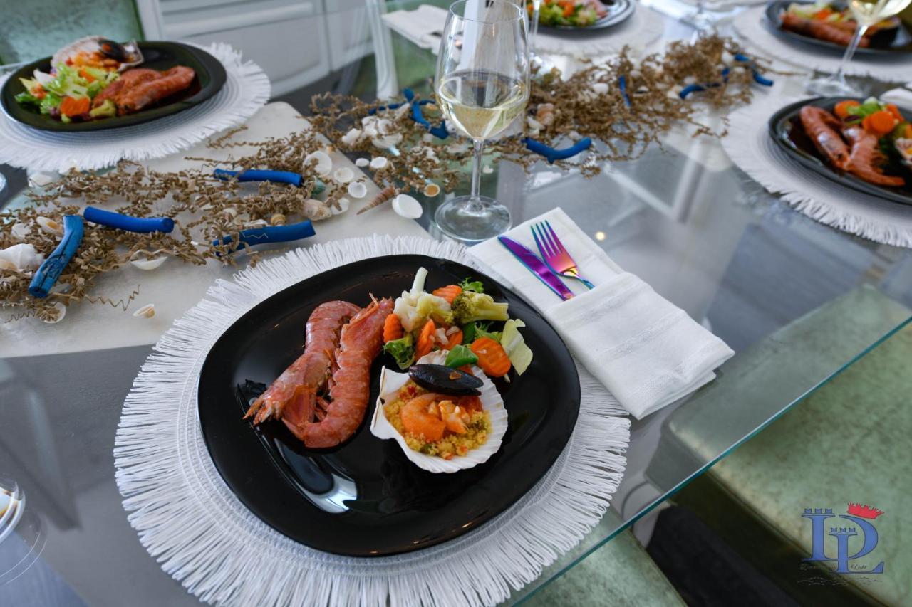 Desenzanoloft Official Partner Marriott Homes & Villas - Villa Meraviglia デセンツァーノ・デル・ガルダ エクステリア 写真