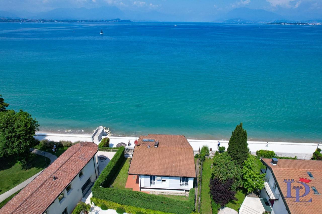 Desenzanoloft Official Partner Marriott Homes & Villas - Villa Meraviglia デセンツァーノ・デル・ガルダ エクステリア 写真