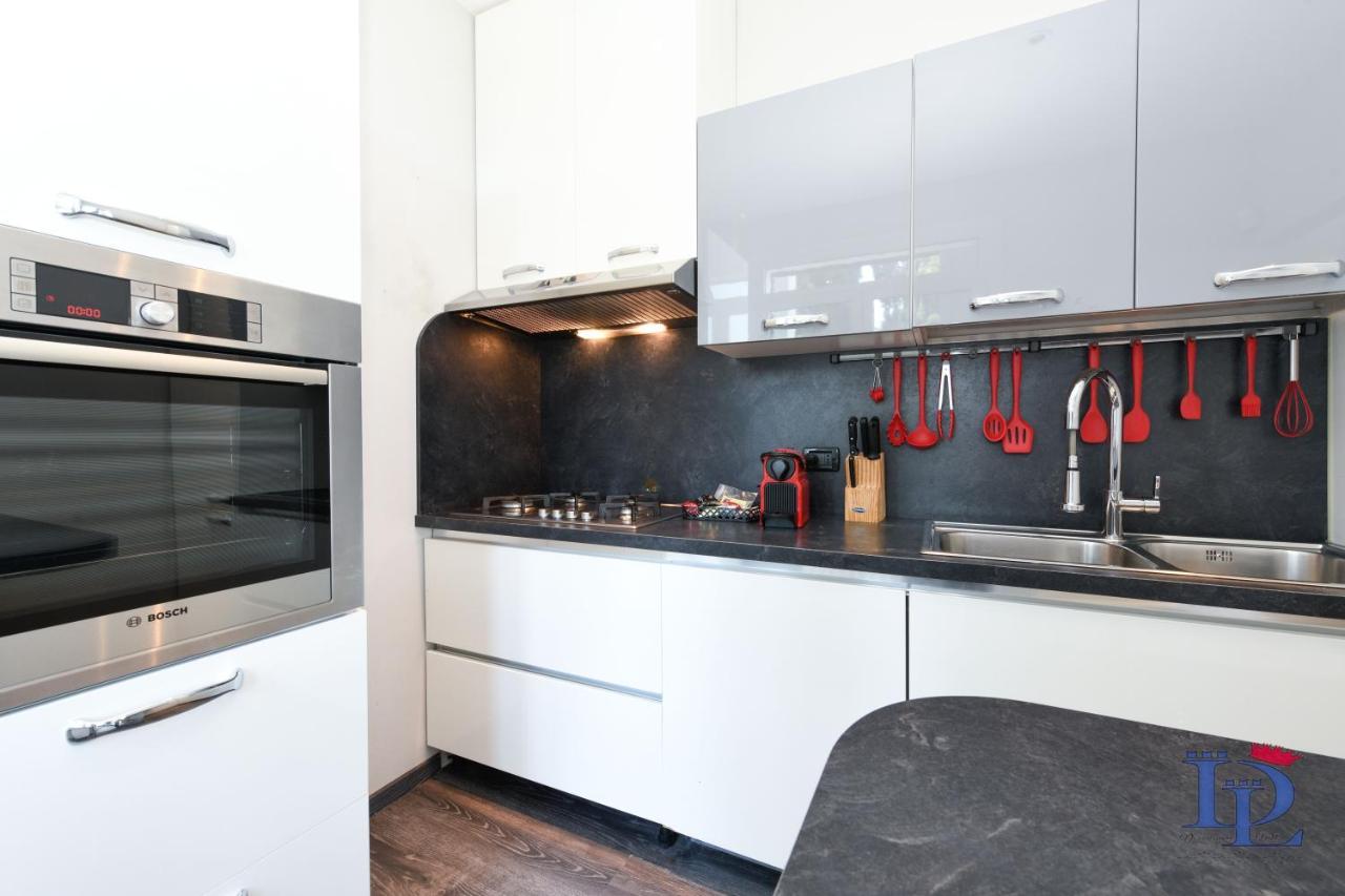 Desenzanoloft Official Partner Marriott Homes & Villas - Villa Meraviglia デセンツァーノ・デル・ガルダ エクステリア 写真