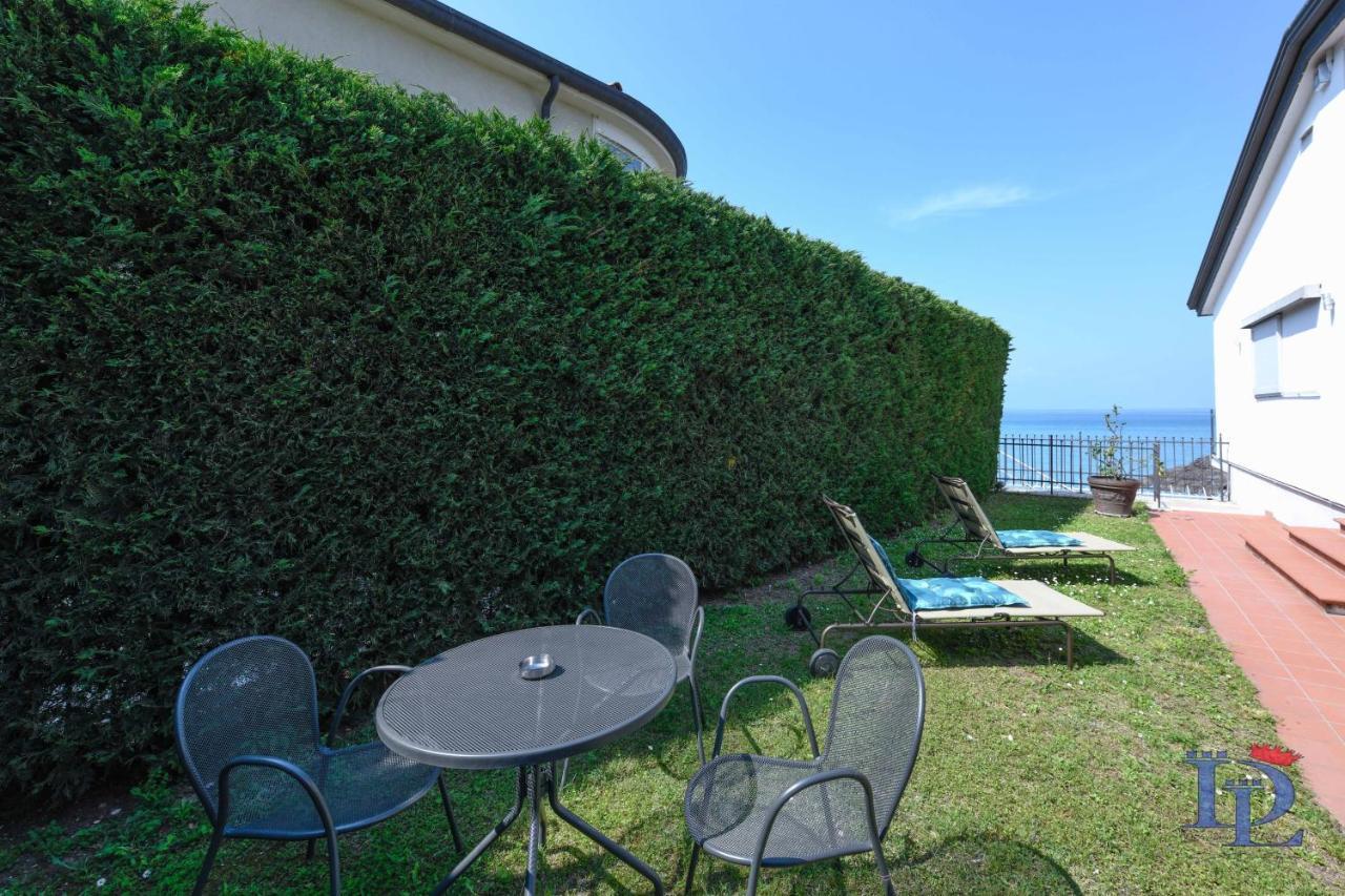Desenzanoloft Official Partner Marriott Homes & Villas - Villa Meraviglia デセンツァーノ・デル・ガルダ エクステリア 写真